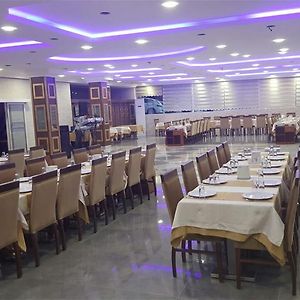Tarbus Hotel